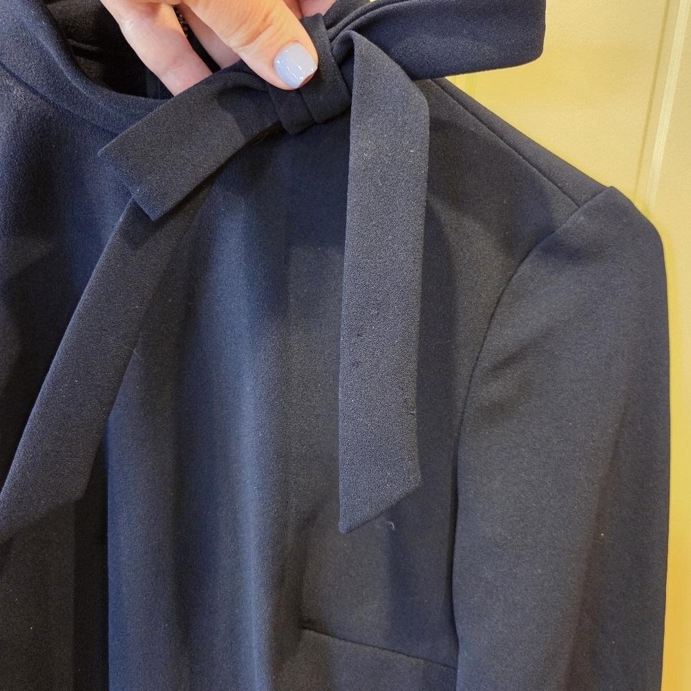 ‼️3/$30‼️Calvin Klein Tie-Neck Scuba Crepe Dress Womens 2 Navy High Neck Zip - Picture 7 of 16